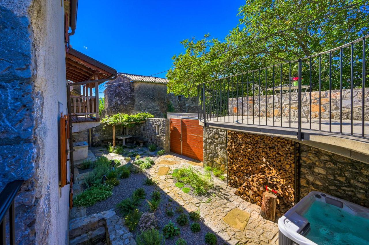 הוילה Dutovlje Karst House Zan Pliskovica With Private Pool מראה חיצוני תמונה