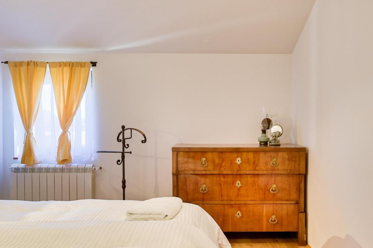 הוילה Dutovlje Karst House Zan Pliskovica With Private Pool מראה חיצוני תמונה
